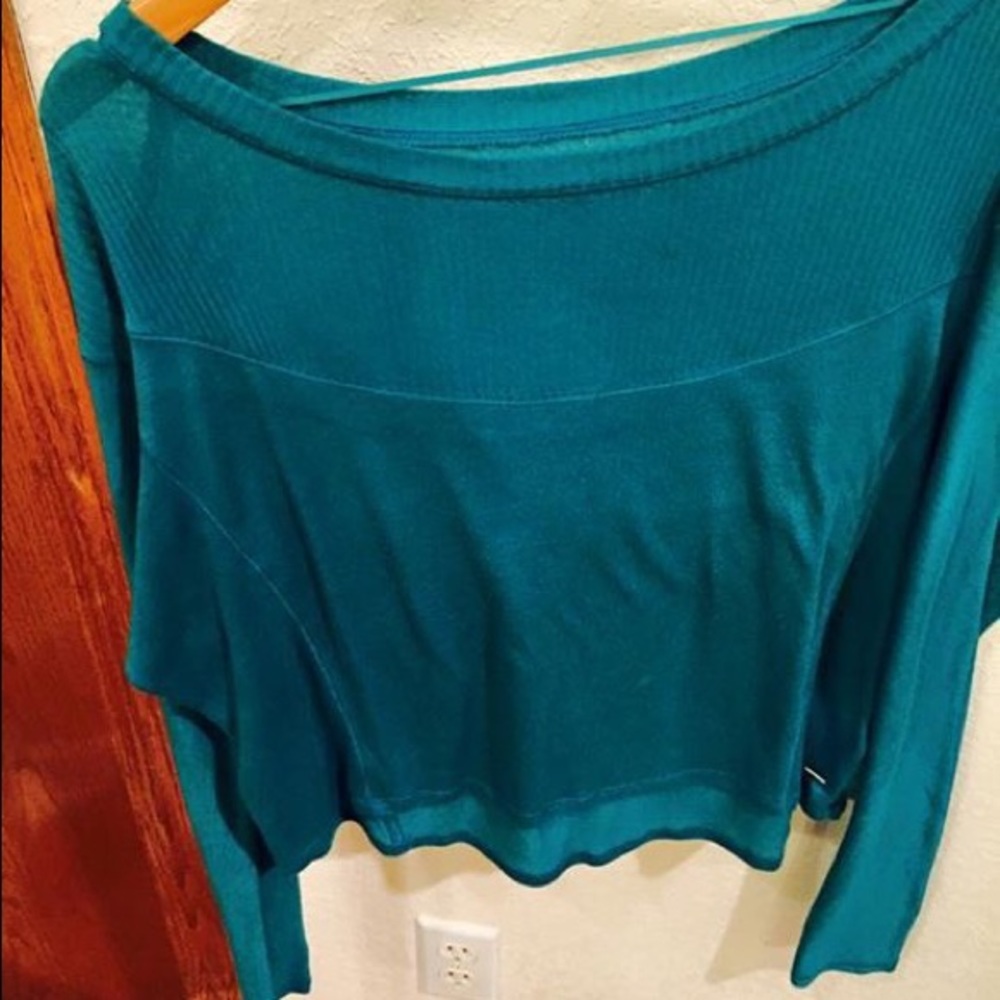 Reserved for raluca99 bundle. Gray and green alo t